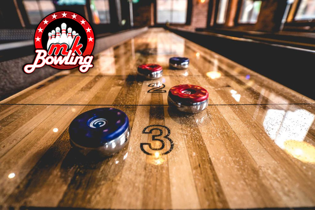 Shuffleboard w MK Bowling